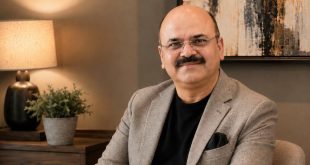 करियर की अंधी दौड़ में कहीं छूट तो नहीं रहा पारिवारिक जीवन? – कुमार सुंदरम्।