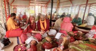 बिसौली: श्रीराम महायज्ञ के चतुर्थ दिवस पर उमड़ा आस्था का जनसैलाब, आहुतियों से गुंजायमान हुआ वातावरण।