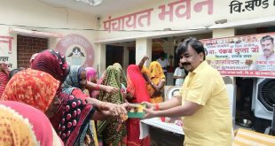 उन्नाव: ब्लॉक सरोसी में हर्षोल्लास के साथ मनाया गया पंकज गुप्ता का जन्मदिन, सामाजिक एकता का दिया संदेश।