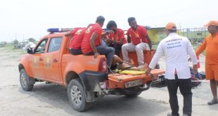 8वीं वाहिनी एनडीआरएफ ने कासगंज के लहरा घाट पर किया बाढ़ एवं जल बचाव मॉक अभ्यास, प्रशासनिक अधिकारियों ने लिया तैयारियों का जायजा।