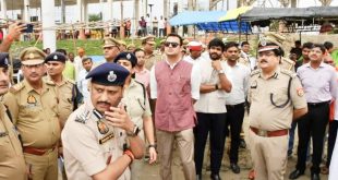 बदायूं: कछला घाट पर कांवड़ यात्रा की तैयारियों का जायजा: एडीजी और डीआईजी ने किया औचक निरीक्षण, अधिकारियों को दिए कड़े निर्देश। 