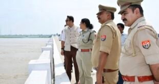 बदायूं: डीएम और एसएसपी ने अटैना घाट का किया स्थलीय निरीक्षण, कांवड़ यात्रा व्यवस्थाओं का लिया जायजा।