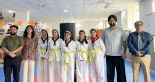 बदायूं: एचपी इंटरनेशनल स्कूल में येलो बेल्ट टेस्ट का आयोजन, विद्यार्थियों ने मार्शल आर्ट्स में दिखाई प्रतिभा।