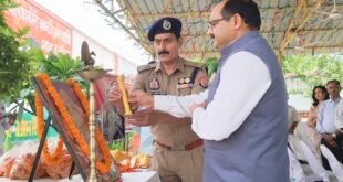 शाहजहांपुर जिला कारागार में सज़ा काव्य मंच: देशभक्ति और साहित्य से गूंजा परिसर।