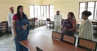 बदायूं: सीडीओ गामिनी सिंगला के औचक निरीक्षण से महकमे में हड़कंप, कस्तूरबा गांधी विद्यालय में अनुपस्थित रसोइया का वेतन रोकने के निर्देश।