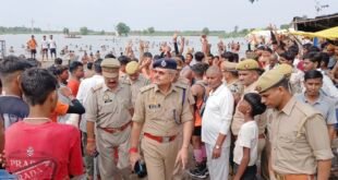 पुलिस अधीक्षक ने लहरा गंगा घाट और कांवड़ मार्ग का किया निरीक्षण, सुरक्षा व्यवस्था का लिया जायजा।