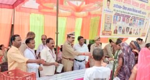कासगंज जिला कारागार में हर्षोल्लास के साथ मनाया गया रक्षाबंधन, कैदियों की बहनों का हुआ भव्य स्वागत।