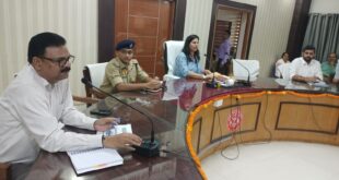 बदायूँ: सीडीओ गामिनी सिंगला की अध्यक्षता में बैठक, गांधी जयंती समारोह की रूपरेखा तय।