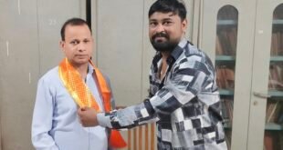 सहसवान: प्रमोद इंटर कॉलेज में धूमधाम से मनाया गया शिक्षक दिवस, शिक्षक कैलाश चंद्र हुए सम्मानित।