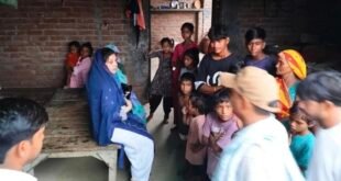 सपा प्रवक्ता जाहिदा सुल्तान ने कासगंज में पीड़ित परिवारों से की मुलाकात, आपदा और बुलडोजर कार्रवाई के पीड़ितों को बंधाया ढांढस।