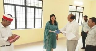 बदायूं: सीडीओ ने शिव देवी सरस्वती विद्या मंदिर में छात्र-छात्राओं से की चर्चा, प्रतियोगी परीक्षाओं की तैयारी के दिए टिप्स।