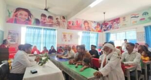 बिल्सी: फ्यूचर लीडर्स स्कूल में अभिभावक अभिमुखीकरण बैठक का आयोजन: परीक्षा की तैयारी और छात्रों के सर्वांगीण विकास पर हुई चर्चा।