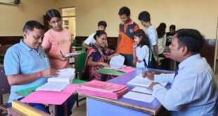 बाबा इन्टरनेशनल स्कूल में शिक्षक-अभिभावक संगोष्ठी का आयोजन: विद्यार्थियों की शैक्षणिक प्रगति और सर्वांगीण विकास पर हुई चर्चा।