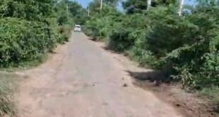 पटियाली: बहोरा से सनोड़ी खास मार्ग बदहाल, 7 किमी के रास्ते पर जान जोखिम में डालकर चल रहे वाहन।