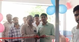 लखीमपुर खीरी: नियो हॉस्पिटल के डॉ. मुनीफ खान ने किया नए प्राइवेट क्लीनिक का शुभारंभ, चिकित्सकों का हुआ सम्मान।
