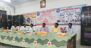 सहसवान: राजकीय पॉलिटेक्निक सहसवान में प्रधानमंत्री मोदी के 25 वर्षों के सेवाकाल और विकसित भारत 2047 संकल्प पर विशेष कार्यक्रम।