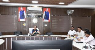 बदायूं: एक अक्टूबर से ओवरलोड स्कूली वाहनों पर होगी कार्रवाई, प्रशासन ने कसे शिकंजा।