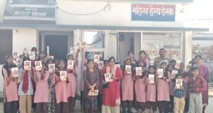 मिशन शक्ति अभियान के तहत छात्राओं को कराया वजीरगंज थाने का भ्रमण।