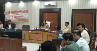 स्वास्थ्य योजनाओं में लापरवाही बर्दाश्त नहीं, लक्ष्य पूरा करने के सीडीओ ने दिए निर्देश।