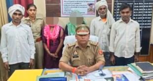 कासगंज: रात्रि गश्त के दौरान पुलिस को मिली 17 वर्षीय किशोरी, परिजनों के सुपुर्द।
