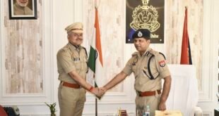 एसपी कासगंज ओपी सिंह को मिला उत्कृष्ट सेवा पदक, डीआईजी प्रभाकर चौधरी ने किया सम्मानित।
