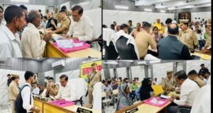 संपूर्ण समाधान तहसील दिवस में 34 शिकायतें दर्ज, पांच का मौके पर निस्तारण।