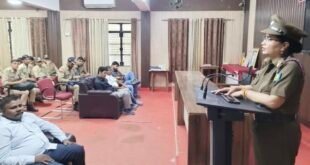राजकीय महाविद्यालय में एनसीसी कैडेट्स का संवाद कार्यक्रम, पूर्व कैडेट्स ने साझा किए अनुभव।
