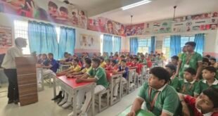 फ्यूचर लीडर्स स्कूल में परीक्षा तनाव प्रबंधन पर संगोष्ठी, विद्यार्थियों को दिए सफलता के मंत्र।
