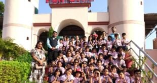 डी पॉल स्कूल के विद्यार्थियों ने किया बरेली का शैक्षिक भ्रमण।