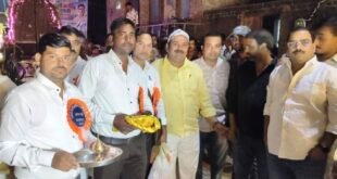 महर्षि वाल्मीकि जयंती पर निकली भव्य शोभायात्रा, आकर्षक झांकियों और काली अखाड़े के करतबों ने मोहा मन।