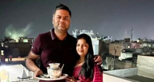 केशव अग्रवाल एवं डॉ. विभूति ऐरन ने दी करवाचौथ की शुभकामनाएं।