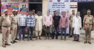 वारंटी को पकड़ने पहुंची पुलिस टीम से भिड़े परिजन, सात गिरफ्तार।