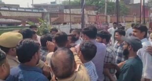 पटियाली में एमएलसी चुनाव के दौरान भाजपा-सपा कार्यकर्ता आमने-सामने, दोनों पक्षों ने लगाए आरोप।